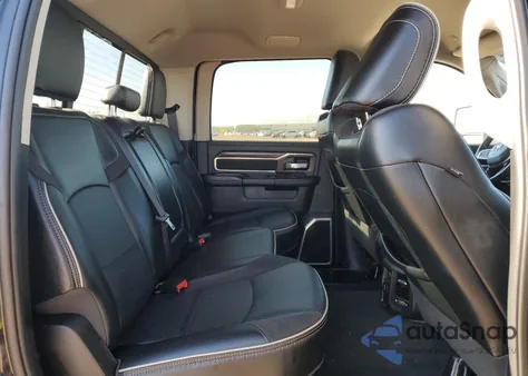 2023 Ram 2500 Laramie 4X4 6'4 Box z USA, uszkodzony, nr VIN 3C6UR5FL4PG580565